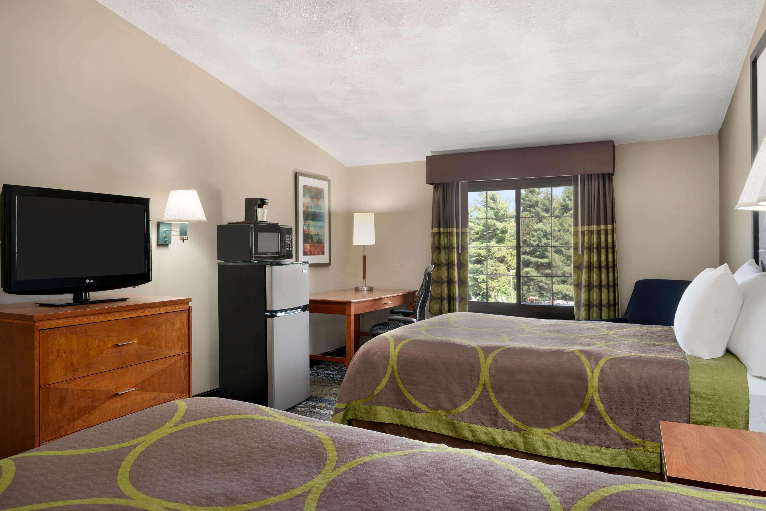 Super 8 By Wyndham West Greenwich/Providence מראה חיצוני תמונה