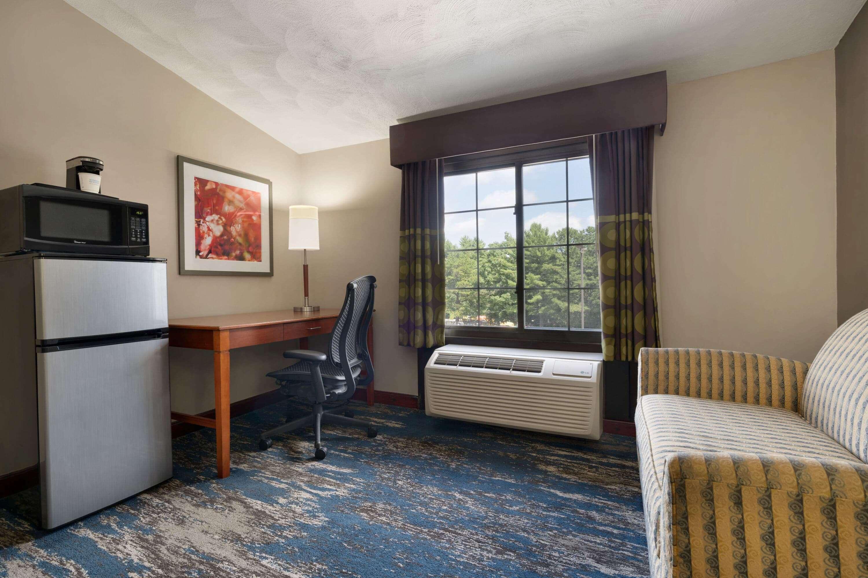 Super 8 By Wyndham West Greenwich/Providence מראה חיצוני תמונה
